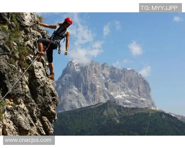 武汉攀岩队的控制策略与攀岩热点的深度解析与探讨